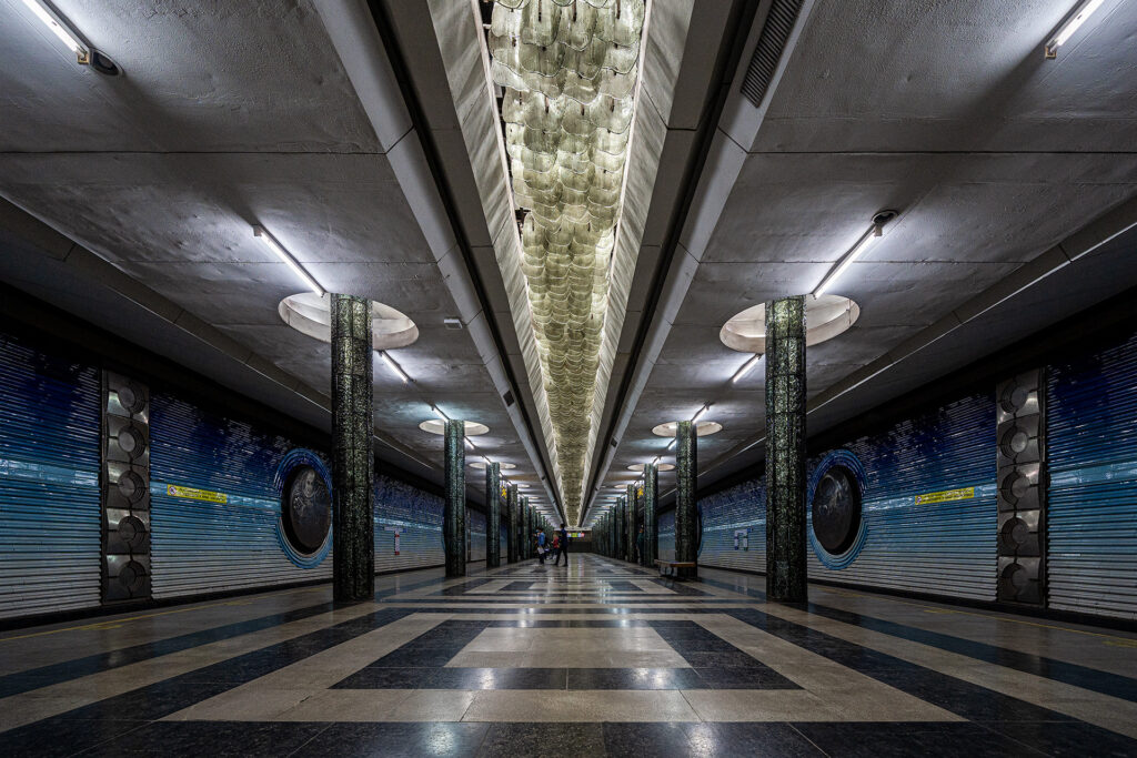 Metro Kosmonavtlar