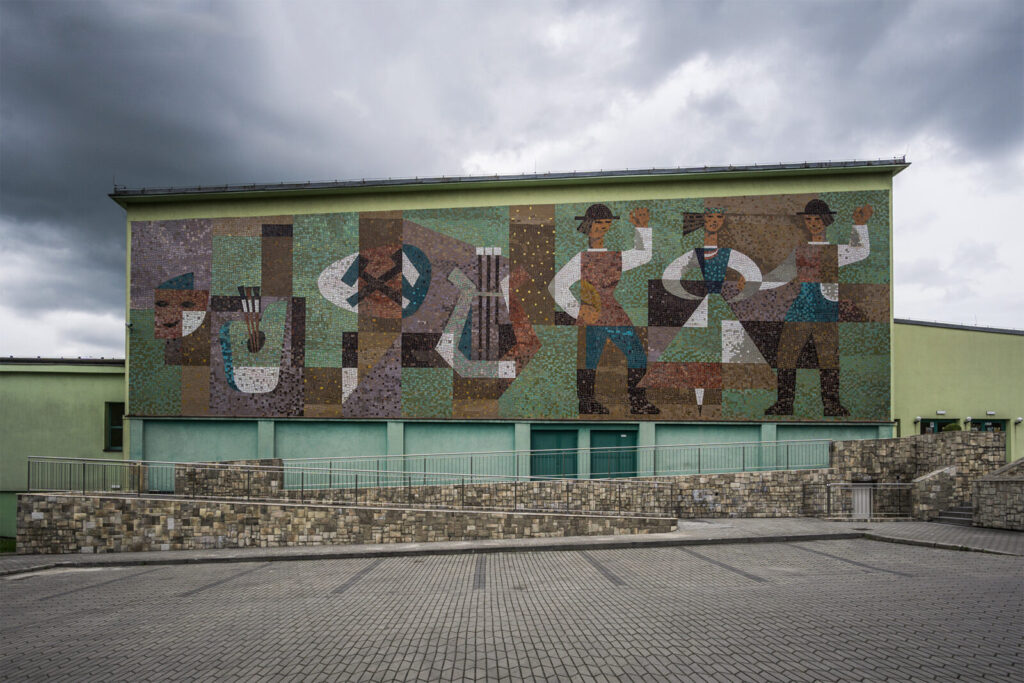 Mozaika na Domu Kultury, Radlin, woj. śląskie