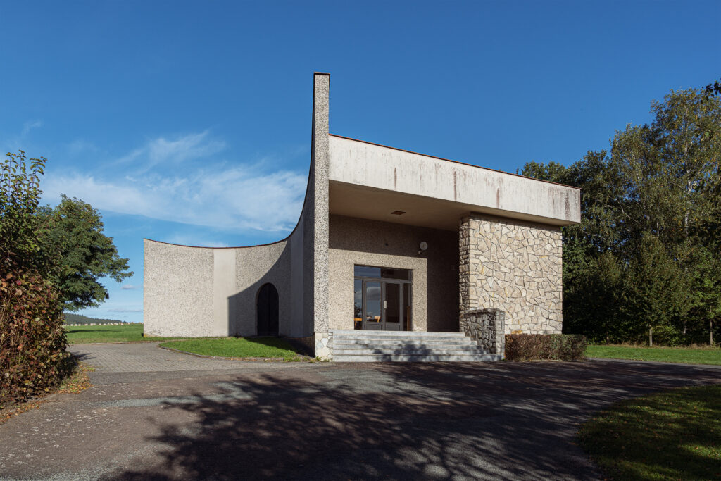 Smuteční síň Velké Poříčí